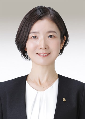 行政書士　髙梨 伸子